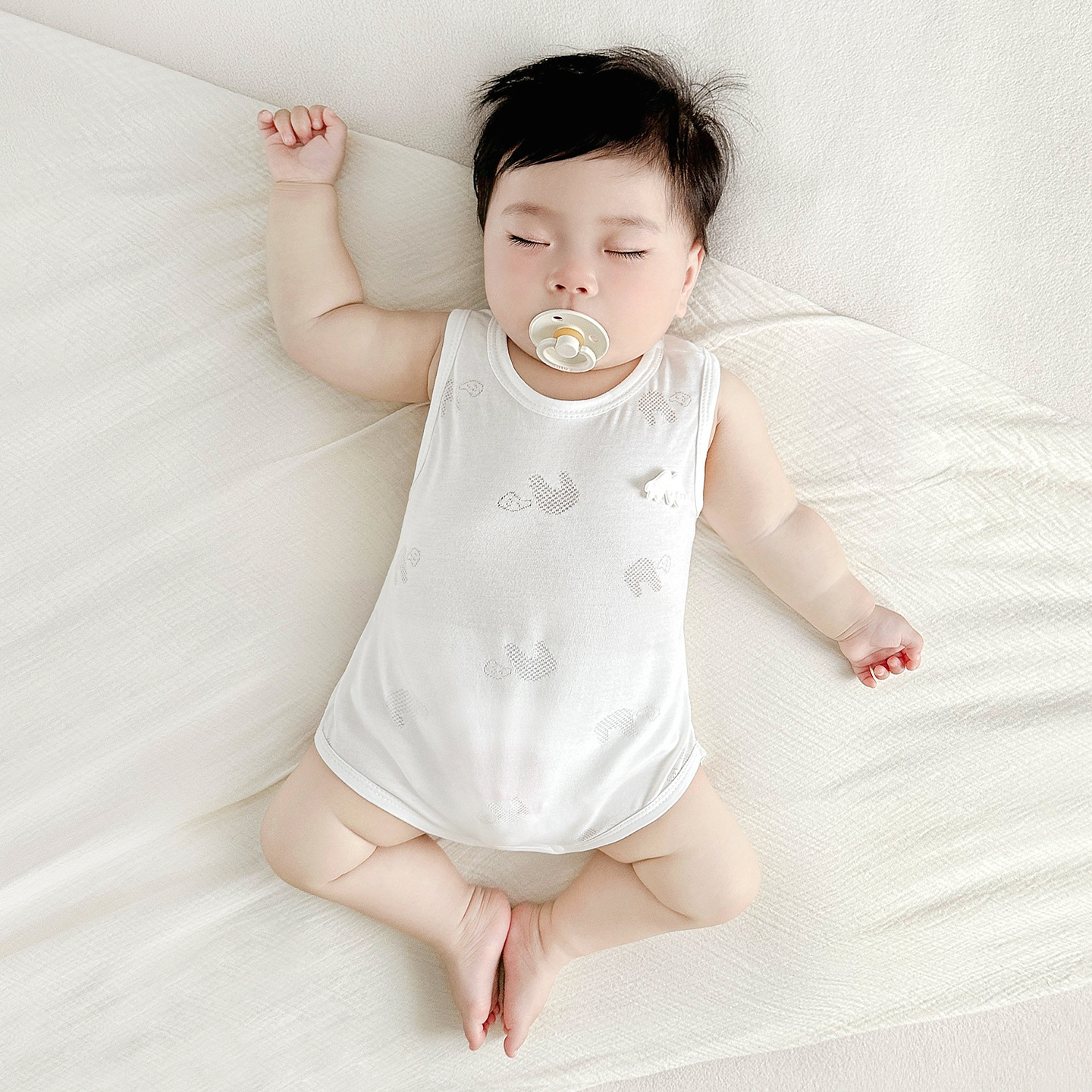 Ropa de bebé de una pieza, ropa de verano para recién nacidos, ropa de verano delgada para niños pequeños, chaleco sin mangas, mamela triangular, bolsa de bebé