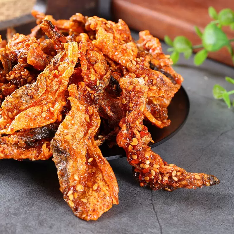 香辣鱼皮鳕鱼皮罐装即食蜜汁香酥烤鱼皮脆炸鱼皮海鲜KTV零食批发