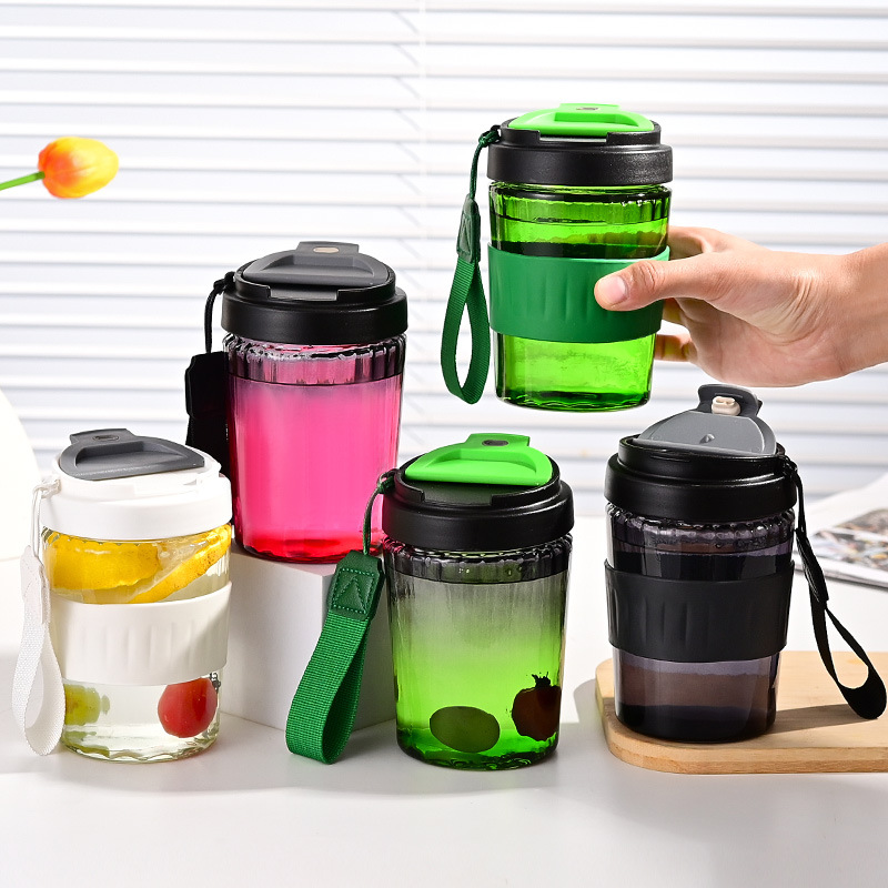 Taza de vidrio para niñas portátil de verano fábrica de tazas de vidrio resistentes a altas temperaturas al por mayor estudiantes de la escuela de taza de té utensilios de agua potable