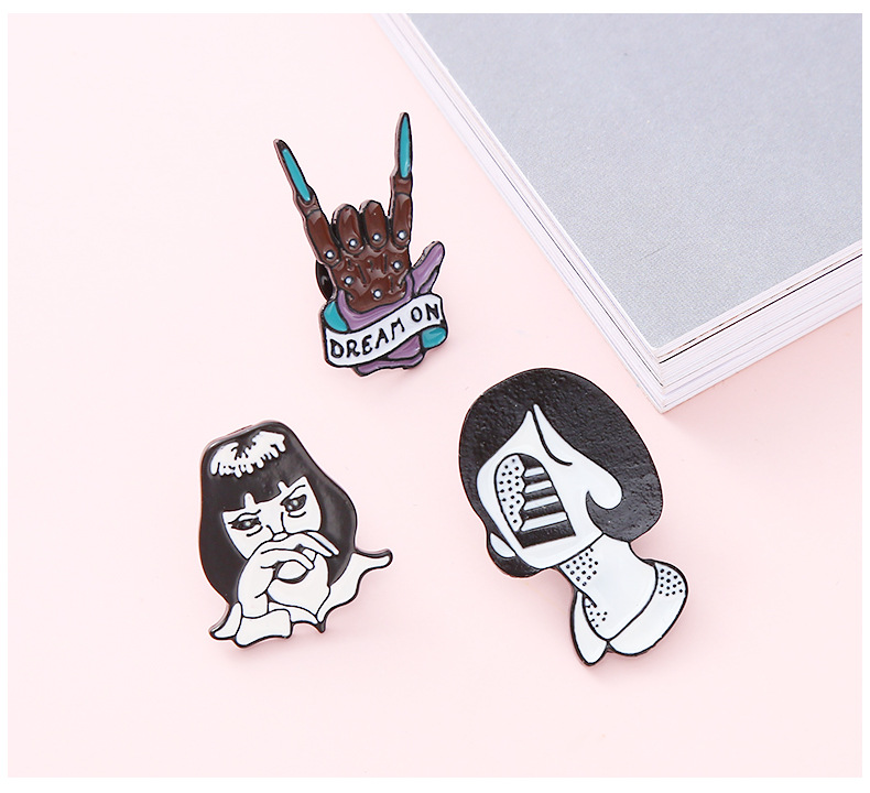 Fashion Cartoon Character Alloy Enamel Unisex Brooches display picture 1