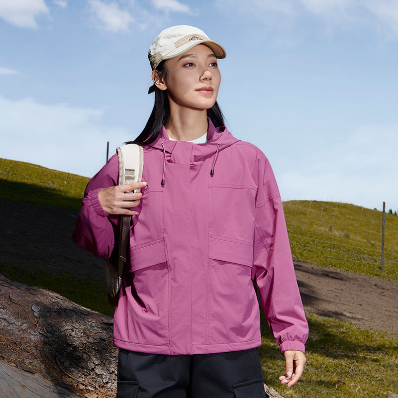 Wolf King Mountain Series Rainproof Jacket for Women, Lightweight Hooded Coat, Popular on Live Streaming, Plus Size, Matching Outfits for Friends, Group Wear with Logo Printing