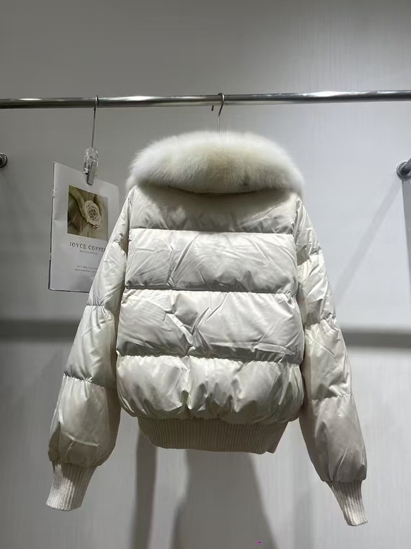 2025冬新款韩版百搭羽绒服女短款宽松气质高级狐狸大毛领皮草外套|undefined