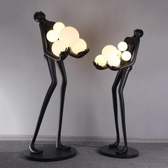 リビングルーム大型床置き置物ランプホームショールームホテルロビー樹脂人形アートネット赤彫刻フロアライト