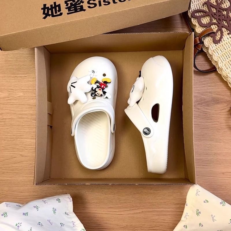 Cute Mickey Mouse Clog Sandals for Girls, Summer 2026 New Style, Thick-Soled, Non-Slip, Dual-Wear, Closed-Toe Beach Slippers