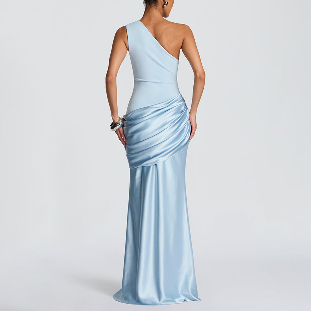 Abito da sera in raso monospalla elegante e attillato donna_voghion.com