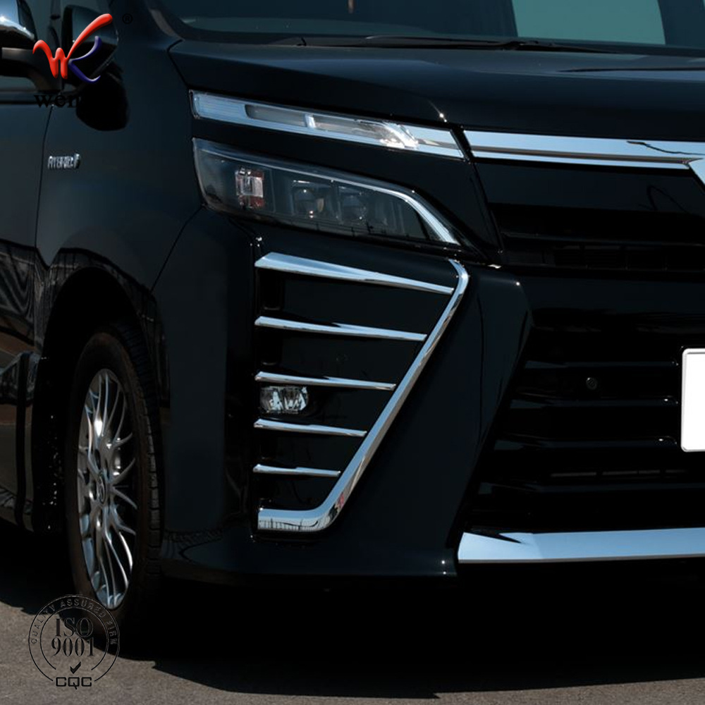Adecuado para Toyota voxy 80 serie modificación especial frontal niebla lámpara galvanoplastia decorativa brillante tira delantera niebla lámpara ceja TRIM