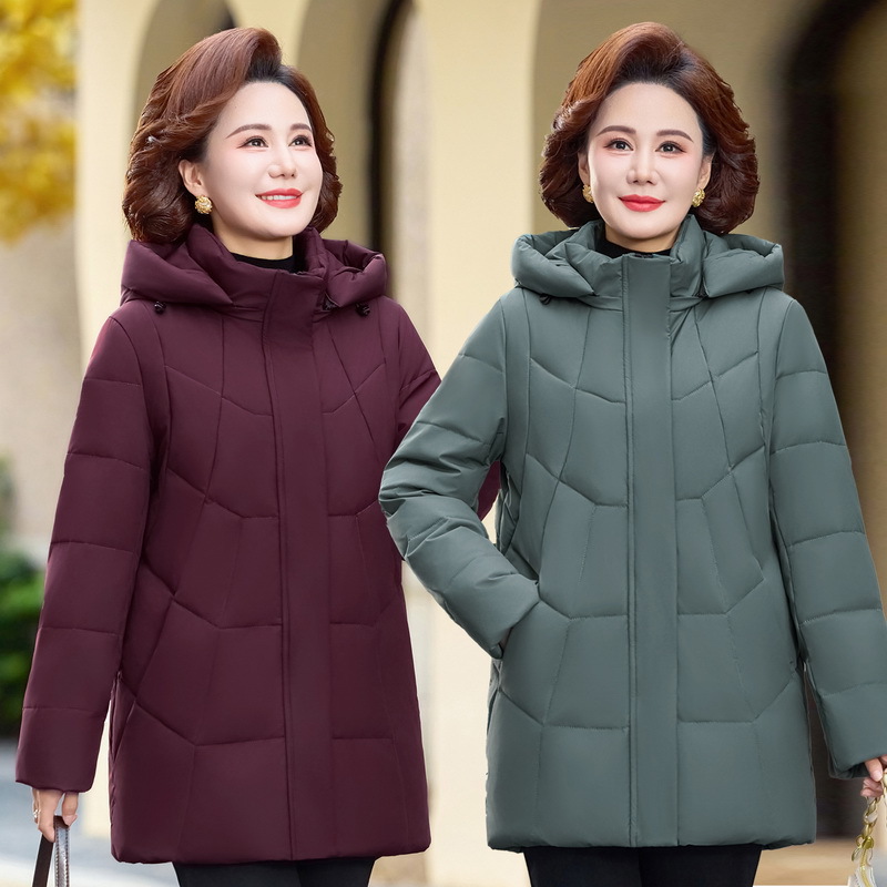 品牌妈妈羽绒服女款中长款中老年时尚洋气加厚保暖防寒服冬装外套