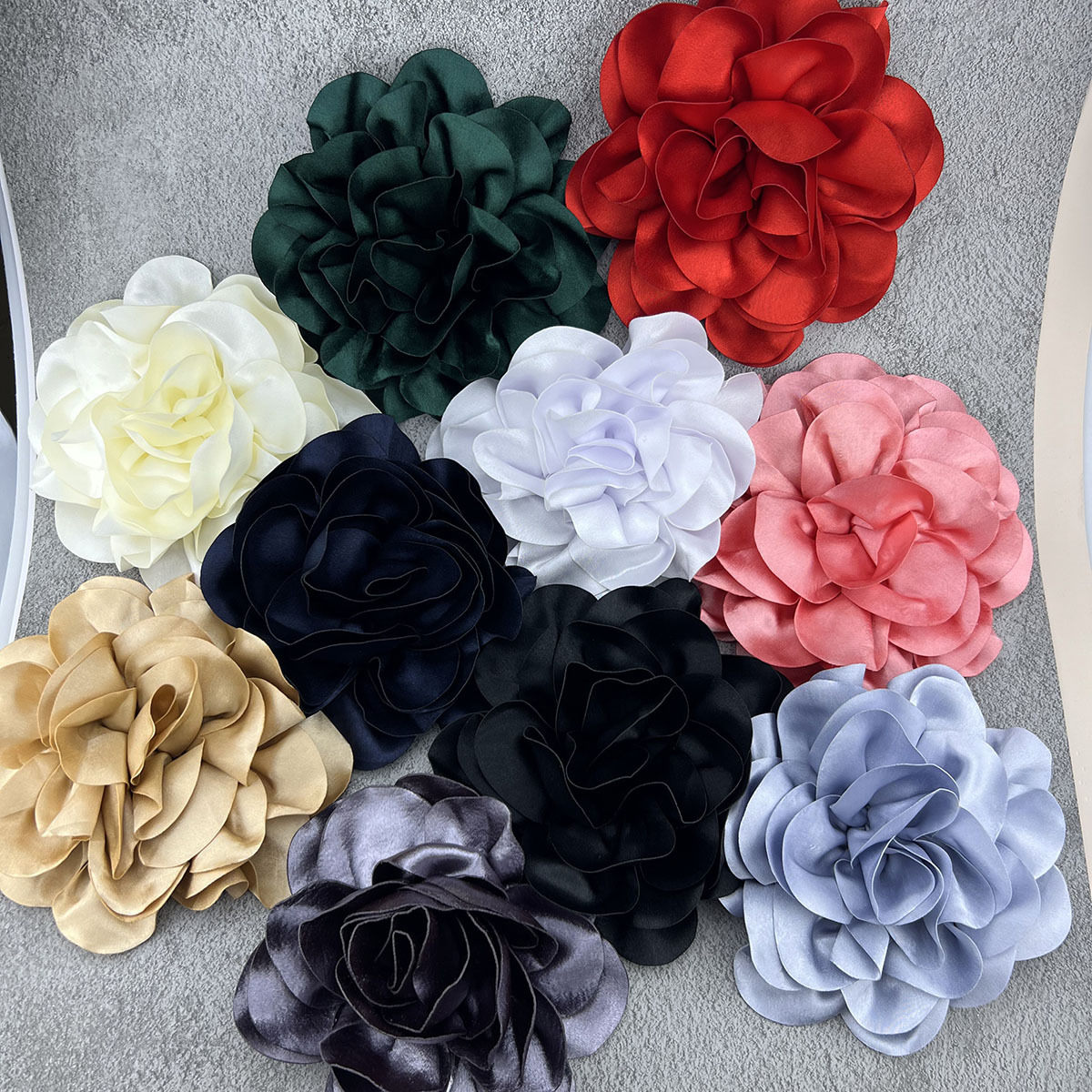 Elegante Glamour Flor Tela Mujeres Corsage display picture 1