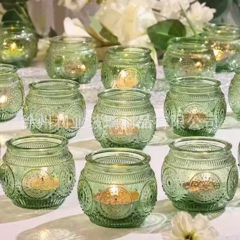 Amazon transfronterizo se especializa en candelabros de vidrio en relieve, juegos de candelabros de incienso de colores, tazas de velas a rayas, candelabros a rayas, estampados en Ling