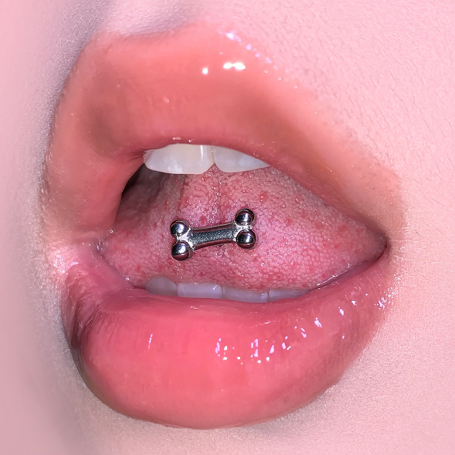 3D Puppy Bone Tongue Barbell 316L Surgical Steel External Thread Tongue Piercing Jewelry Punk Sexy detail image 7
