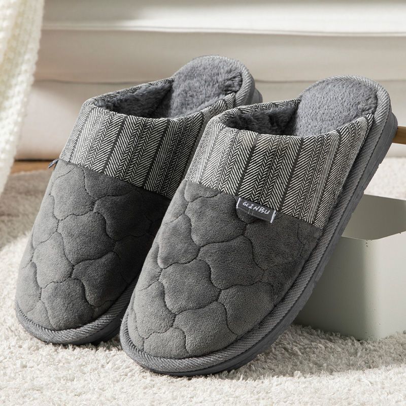 Mute slipper Cotton slippers man XL winter thickening keep warm non-slip The thickness of the bottom With the bag Cotton slippers Men's