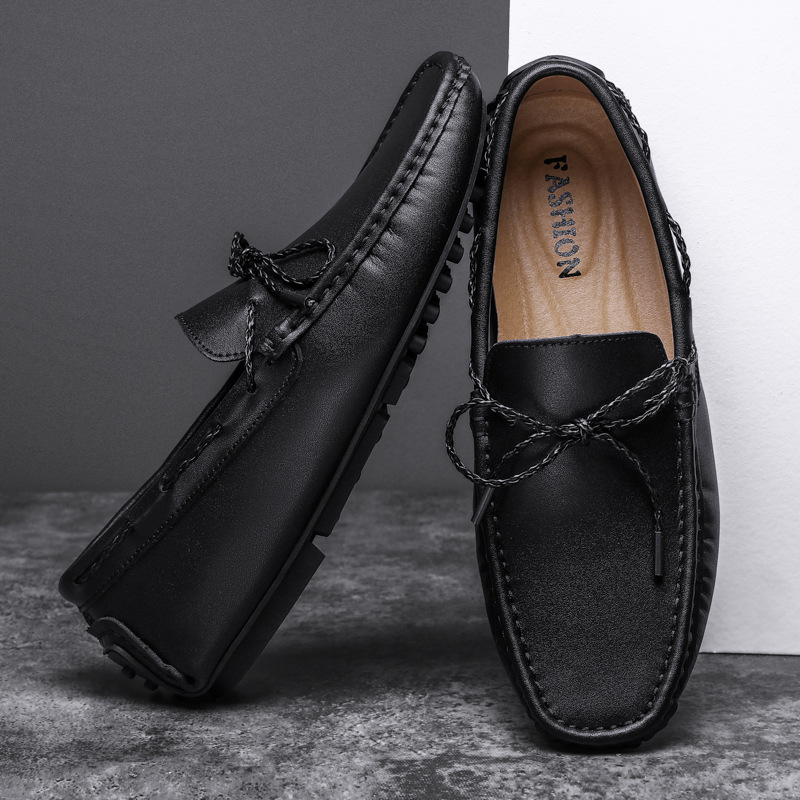 Cross-border más tamaño mocasines de otoño de los hombres nuevos mocasines slip-on zapatos de cuero casuales bajos zapatos de los hombres de moda