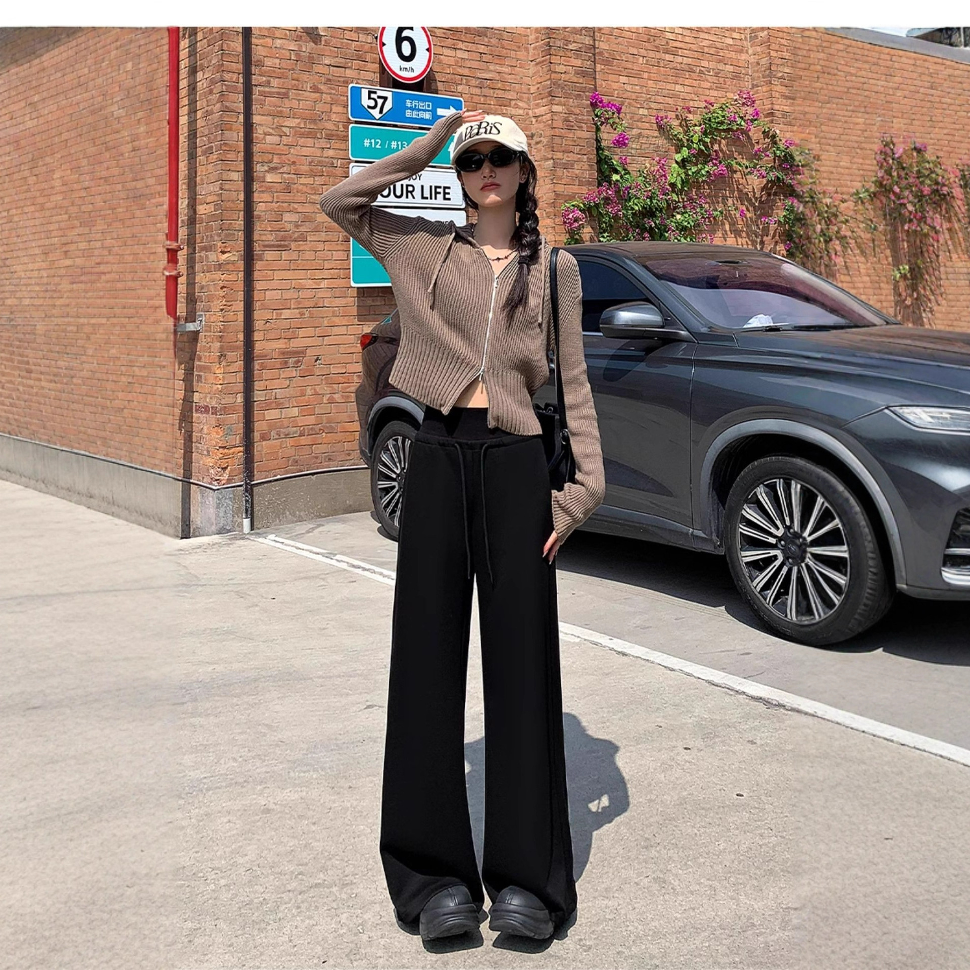 抖音品質の裏起毛ハイウエストスポーツパンツ レディース 2025年新作 アメリカンカジュアル 着痩せ効果のあるスウェットパンツ ストレートワイドレッグパンツ