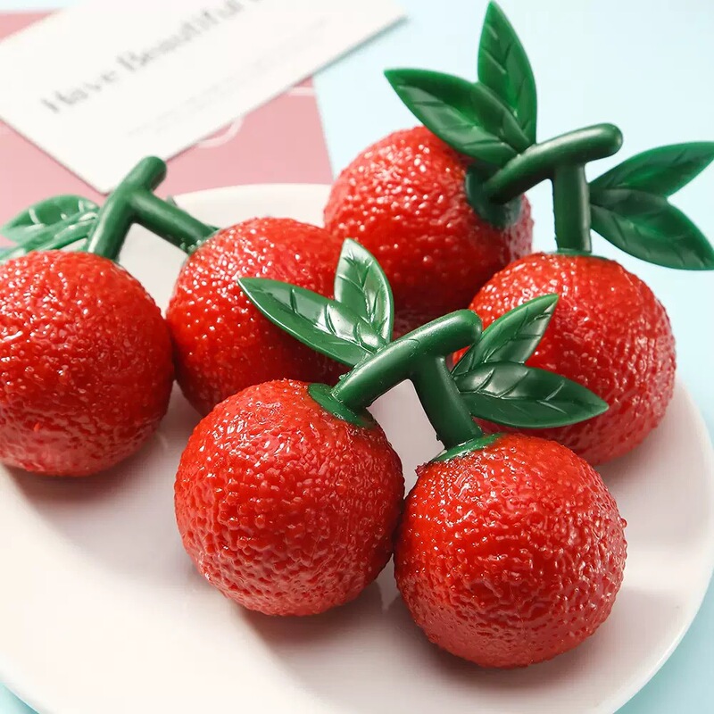 Loquat stress-relief toy, simulated fruit, creative flour ball toy, foreign trade hot-selling product, wholesale factory Loquat stress-relief toy, simulated fruit, creative flour ball toy, foreign trade hot-selling product, wholesale factory