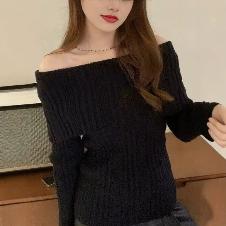 Cross-border European and American autumn and winter new black off-shoulder knit sweater for women with fold-over collar, slim fit, off-shoulder, sexy long-sleeve sweater Cross-border European and American autumn and winter new black off-shoulder knit sweater for women with fold-over collar, slim fit, off-shoulder, sexy long-sleeve sweater