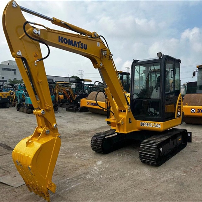 Exportación chilena de alta eficiencia 100% original de China usada Komatsu PC56 - 7 excavadora en buenas condiciones
