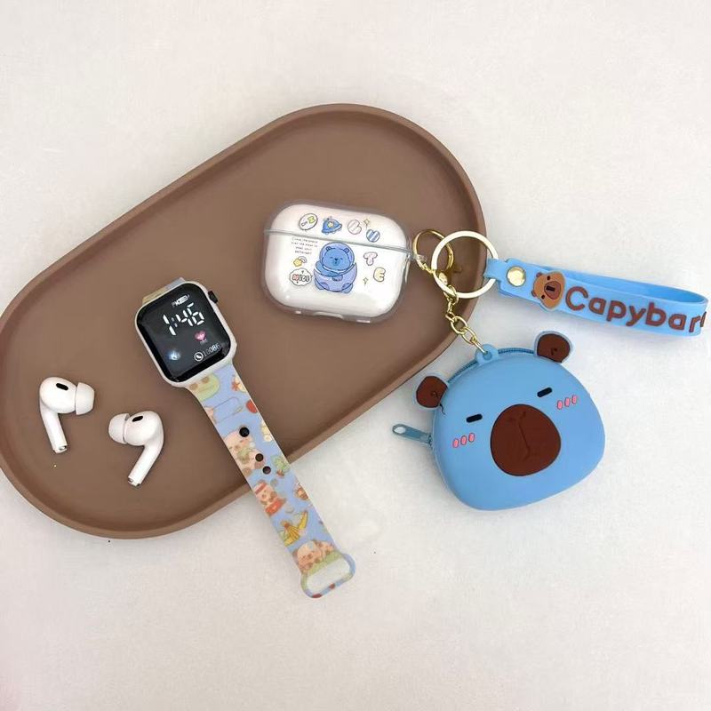 TWS06 クリエイティブでかわいい子供と学生の漫画 Capibala ワイヤレス インイヤー Bluetooth ヘッドセット ウォッチ セット付き|undefined