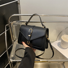 女包纯色PU金属锁扣跨境信封包简约百搭单肩包斜挎包手提包小方包