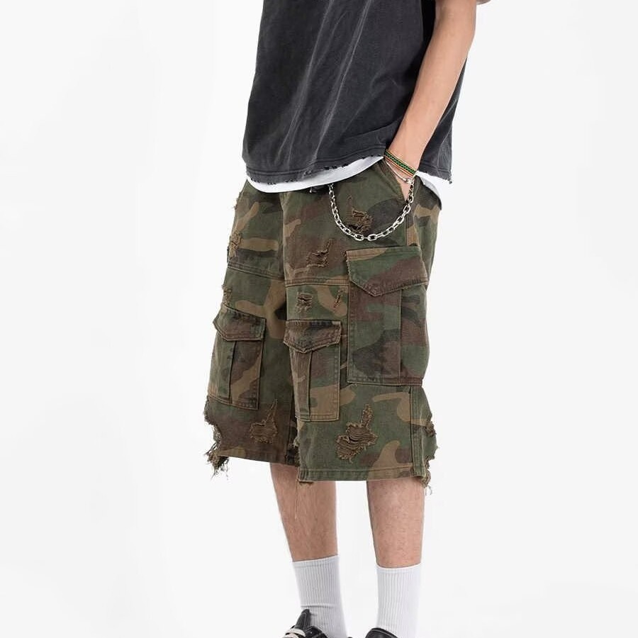Washed Vintage Camouflage Cargo Shorts for Men, American Retro Distressed Design, Multi-Pocket Loose Straight Cropped Pants