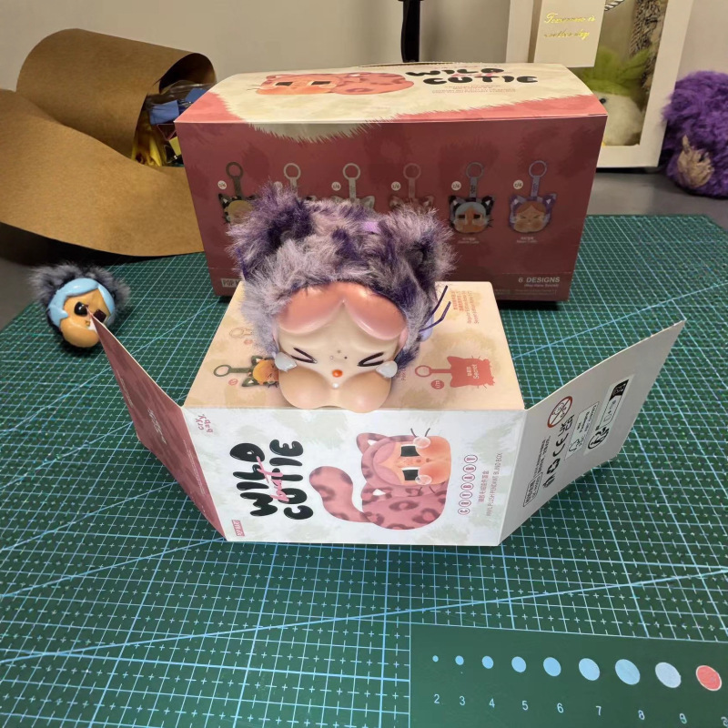 跨境新品广州豹豹猫猫系列手机挂绳饰品盲盒手办潮玩可爱礼物批发|undefined