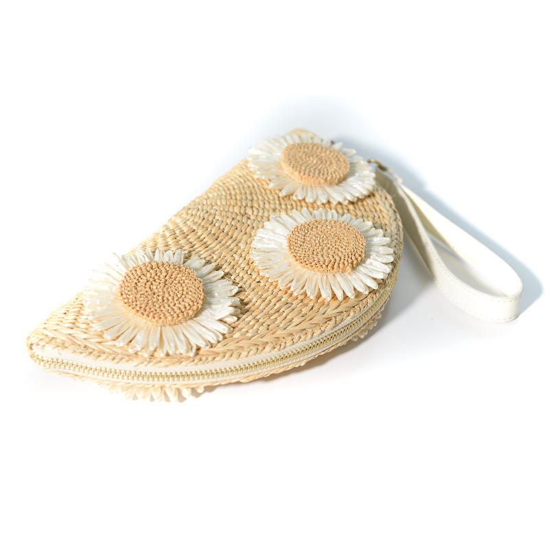Strohgewebte Handytasche für Damen, weiß, Chrysanthemenmuster, sommerlicher Stil, leichte Strandtasche, süßes und frisches Design, vielseitig einsetzbar für den Urlaub_voghion.com