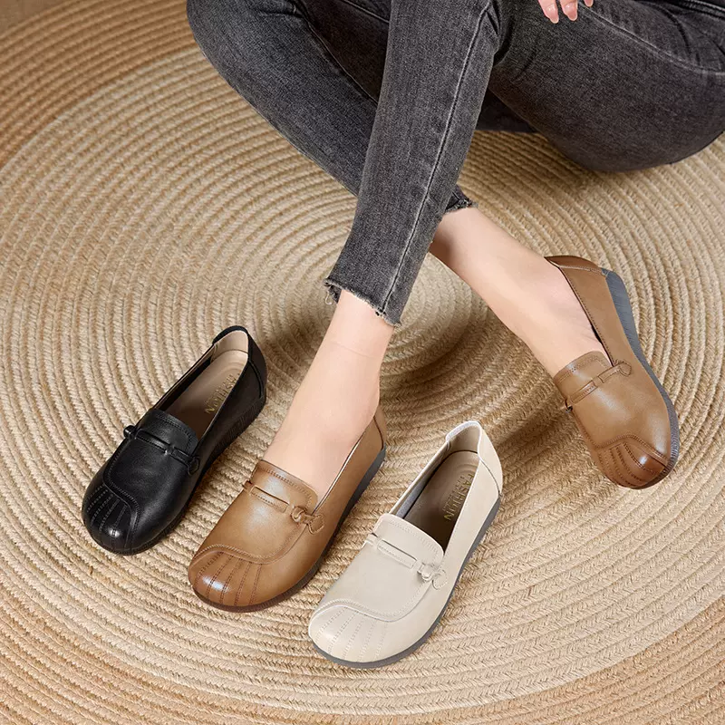 舒适不累脚复古软底单鞋女2025秋季新款一脚蹬平底圆头妈妈小皮鞋