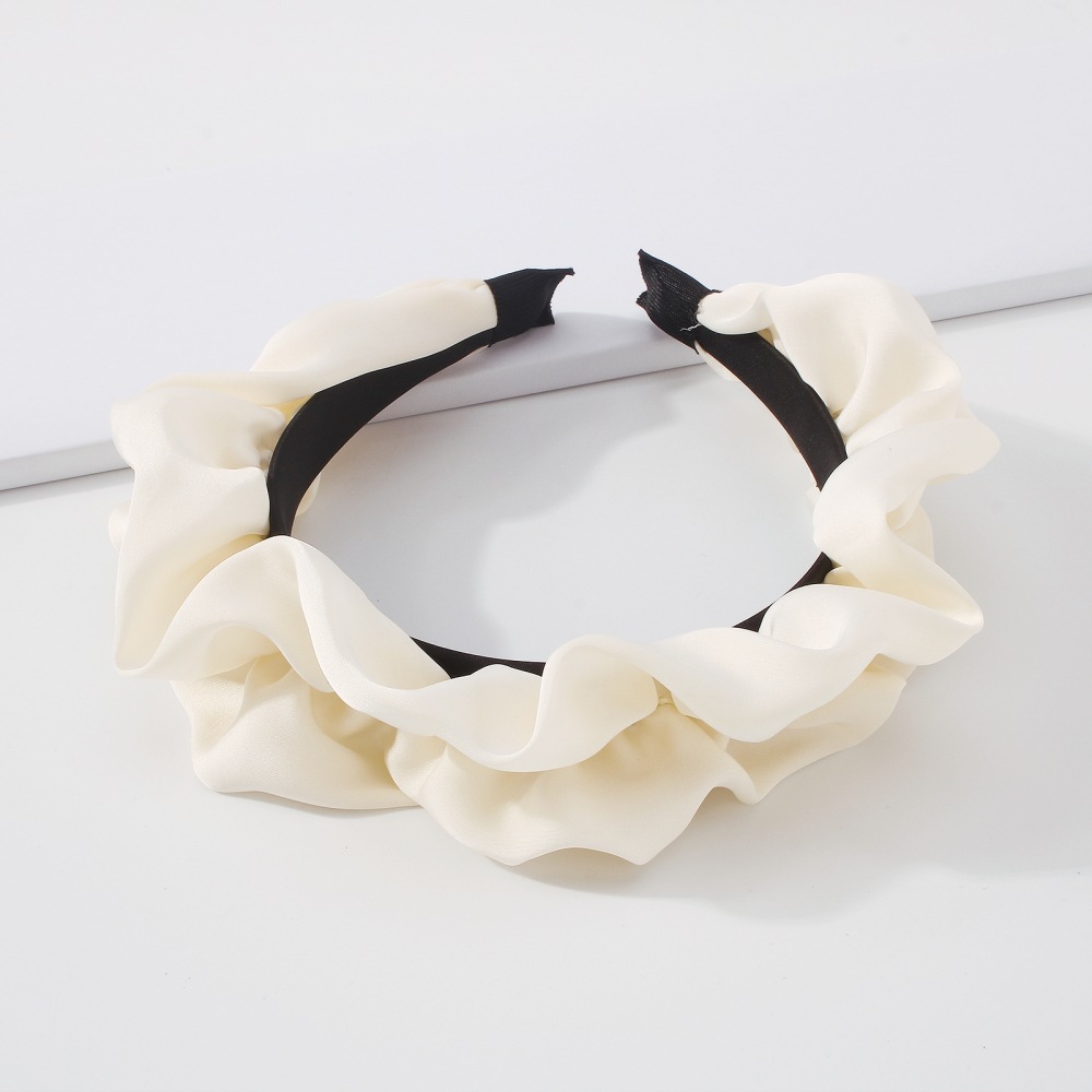Retro Solid Color Satin Cloth Pleated Headband display picture 3