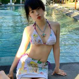新款纯欲风甜辣妹系带比基尼可爱少女印花保守裙式温泉度假泳衣女