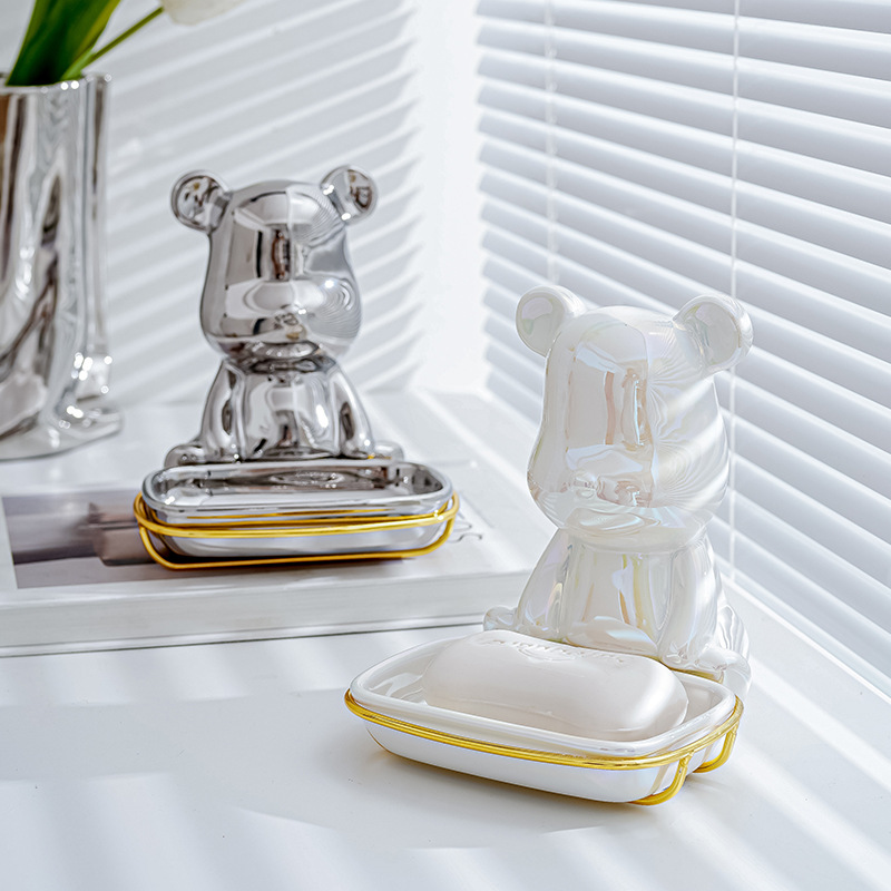 Luz nórdica de lujo ins Oso de cerámica caja de jabón titular de plato de jabón caja de jabón de almacenamiento montado en la pared del baño del hogar