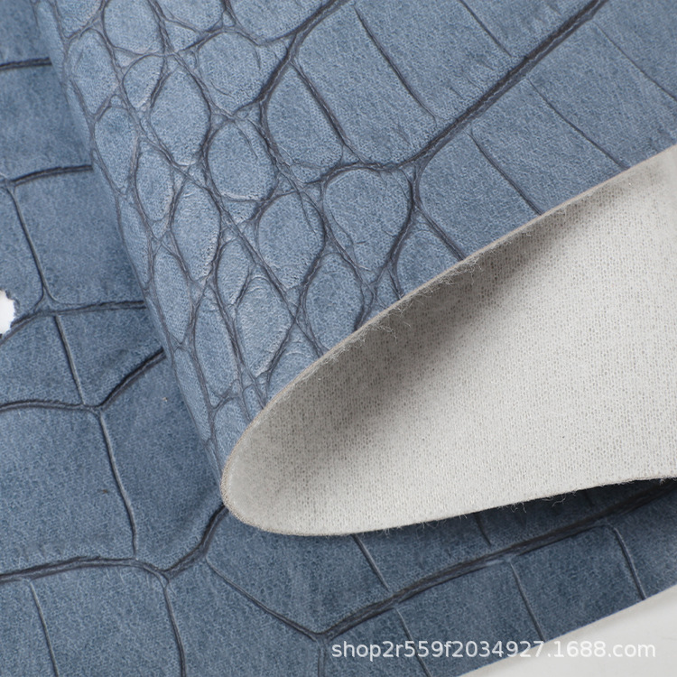 Factory Direct Supply of New Pvc Leather 1.2mm Crocodile Pattern Brushed Bottom Leather Handbag Luggage Decorative Soft Fabric