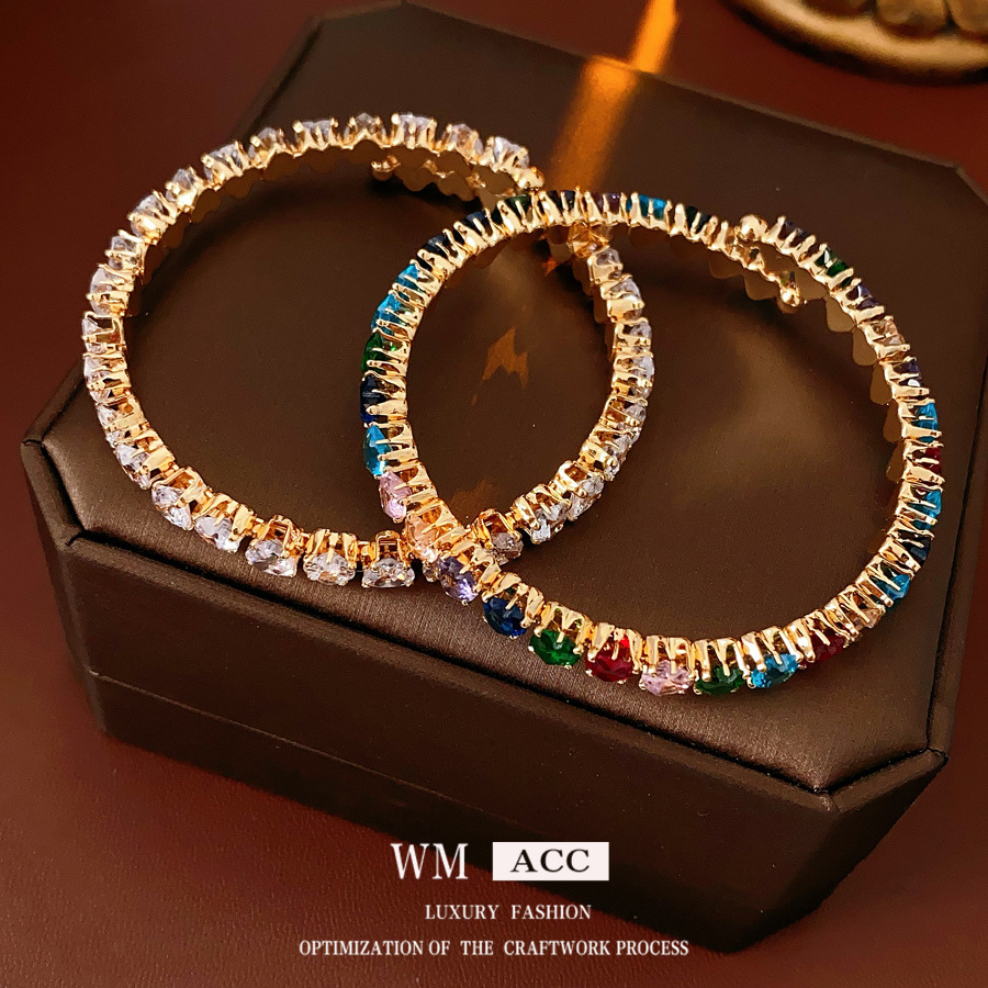 Pulsera abierta de amor de circón, pulsera exquisita de estilo de palacio de lujo ligero, sentido de alta gama de todo fósforo, joyería europea y americana al por mayor