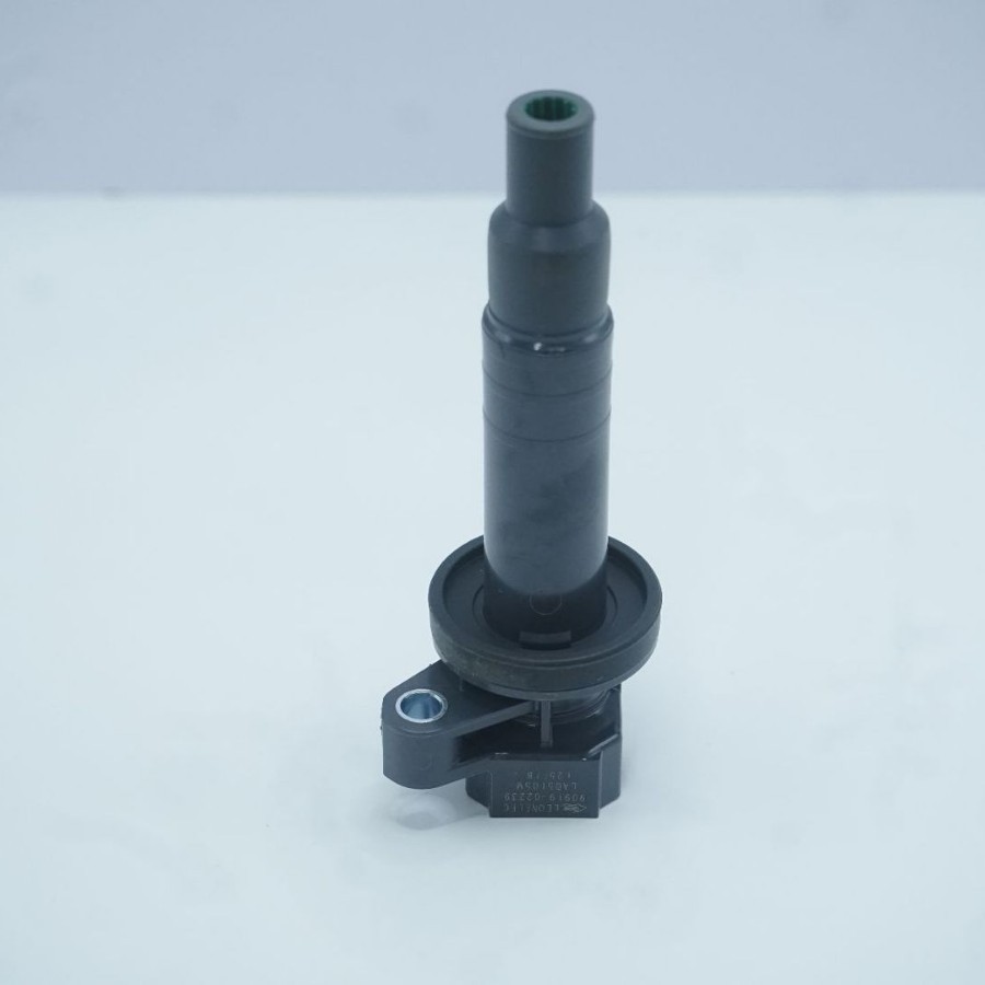 Aplicable a 01 - 07 Toyota 1.6 / 1.8 bobina de ignición paquete de alto voltaje 90919 - 02239