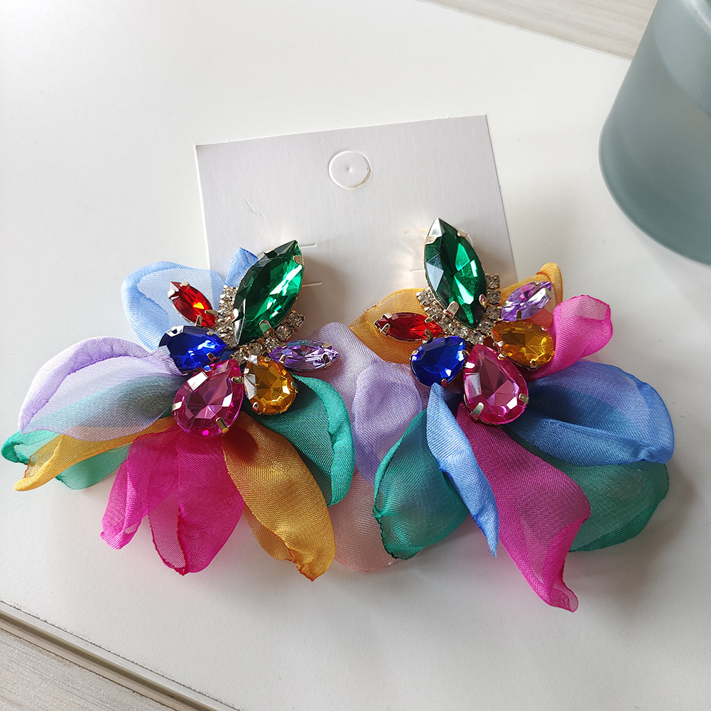 0.03µm-0.05µm Gold Plating Thickness Fashion Flower Alloy Inlay Rhinestones Drop Earrings 1 Pair