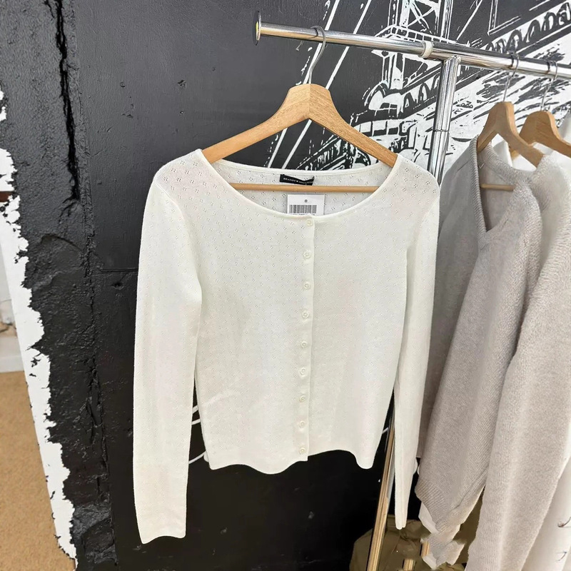 Bm Style American Retro Bm Cardigan New Cotton White Dark Flower Dark Hole Button Knitted Sweater Top for Women