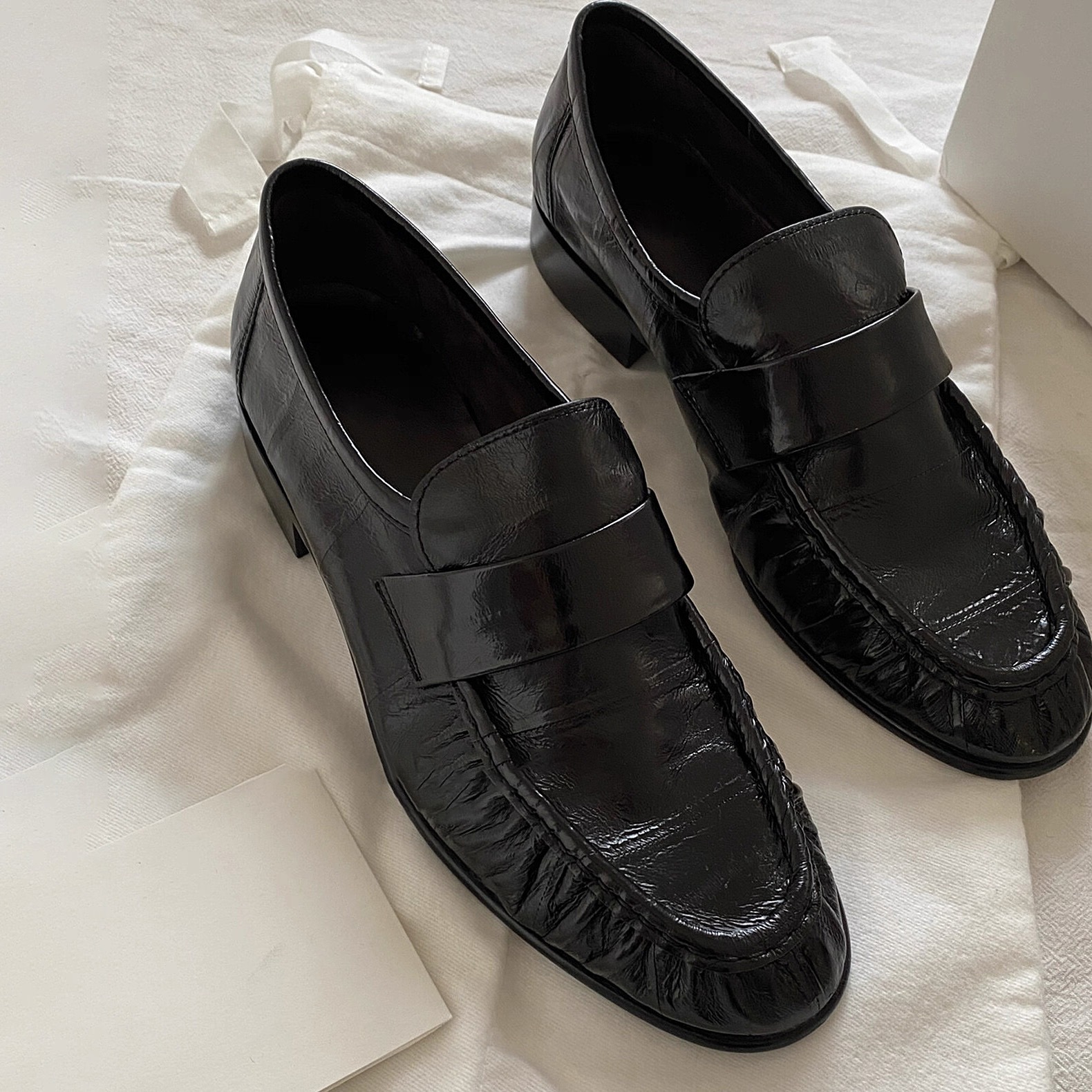 Cowhide Retro Niche Crocodile Pattern Thick Heel Flats, Versatile Genuine Leather British Small Leather Shoes, Flats Loafers