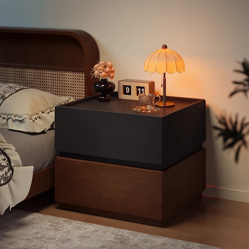 Todo el armario de cabecera de madera sólida creativo casero armario de almacenamiento de dormitorio 2025 nuevo armario de cabecera de cama de estilo medieval