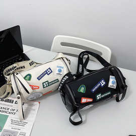 2025新款韩版时尚潮酷单肩斜挎包小众设计个性情侣小圆包跨境女包