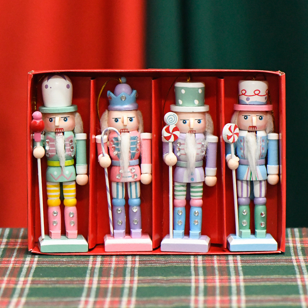 Muñecas de madera transfronteriza cascanueces 13CM en stock cuatro colores caramelo decoración de colgantes de Navidad