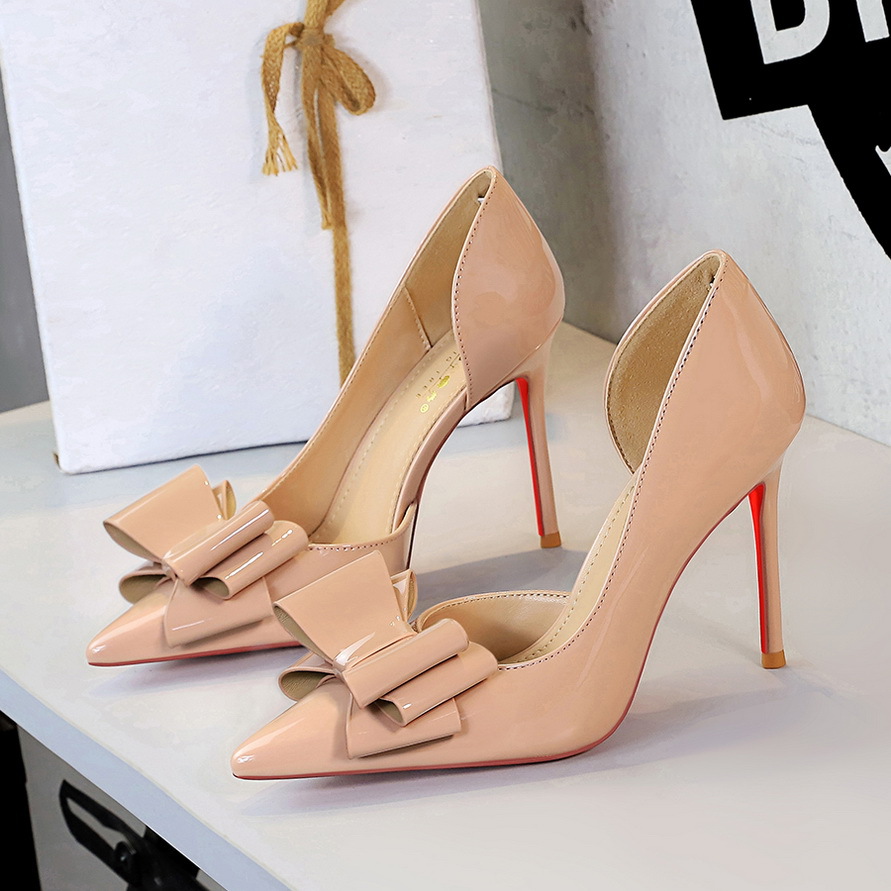Elegante High Heel Pumps Mit Roter Sohle Für Damen_voghion.com