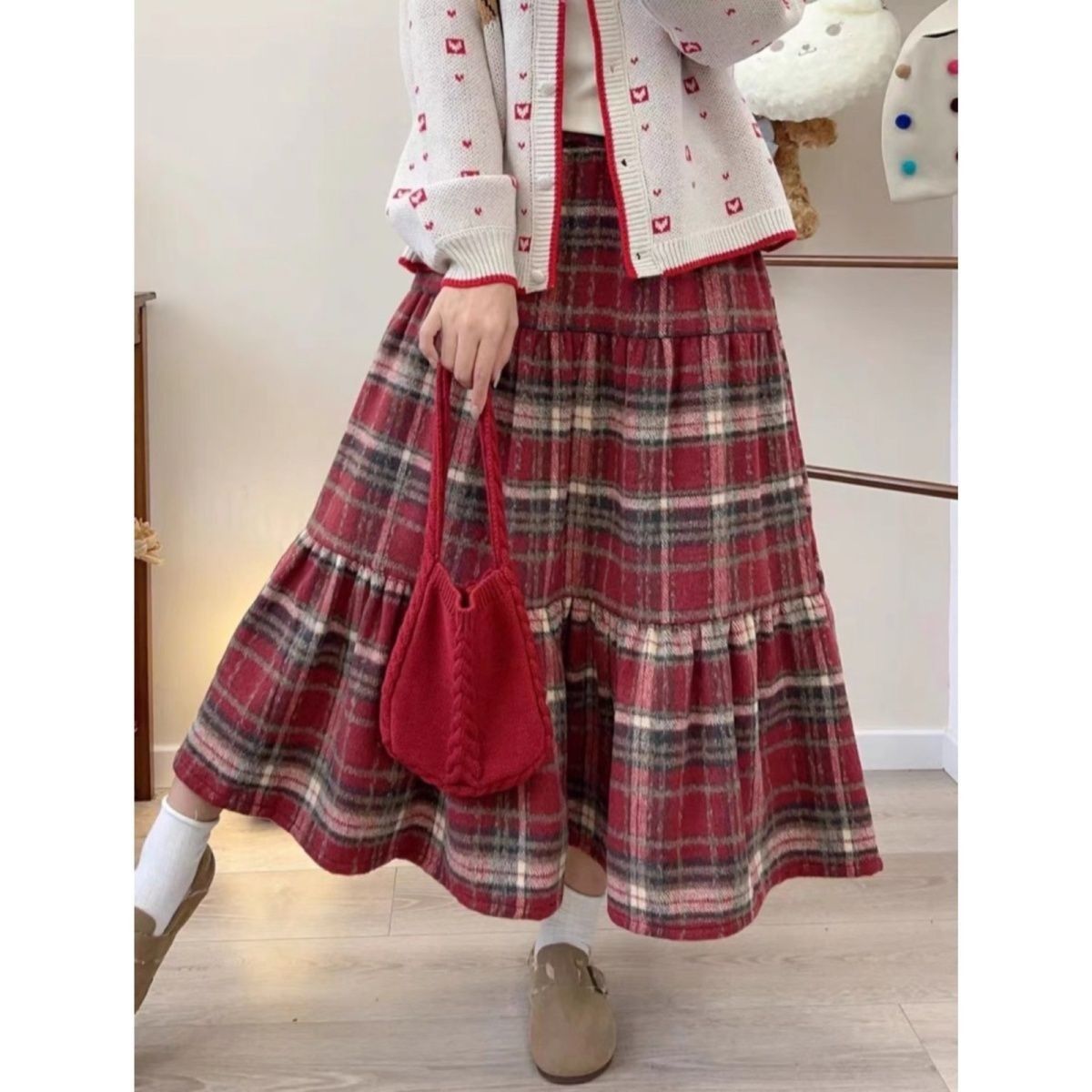 秋冬新年复古红色格纹毛呢松紧腰大摆裙中长款半身裙蛋糕裙小个子