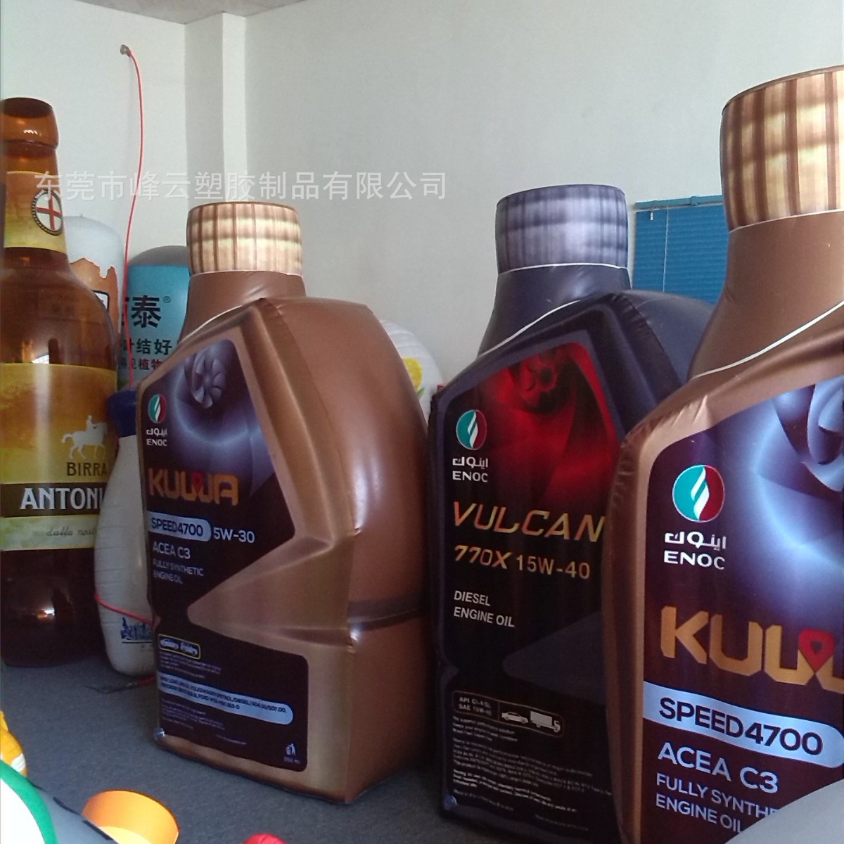 大型商业促销用可乐瓶充气模型高频热合工艺PVC仿真气模广告装饰