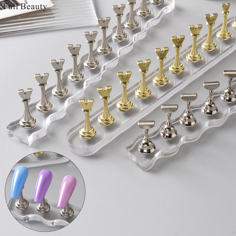 Cross-Border New Acrylic Metal Wave Practice Tray Manicure Practice Nail Display Stand Magnetic Chess Piece Nail Tray