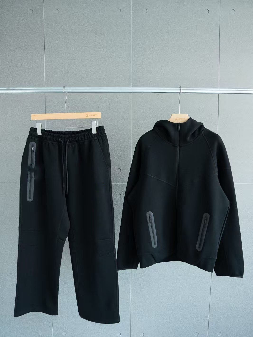 24 años de primavera y otoño nuevos deportes casuales capa de aire chaqueta encapuchada chaqueta y pantalones 454 y 461 conjunto