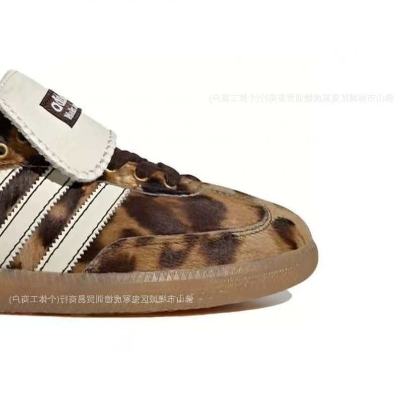 Обувь Adidas Samba OG женская кожаная ретро кроссовки, розовый «клубника», универсальные