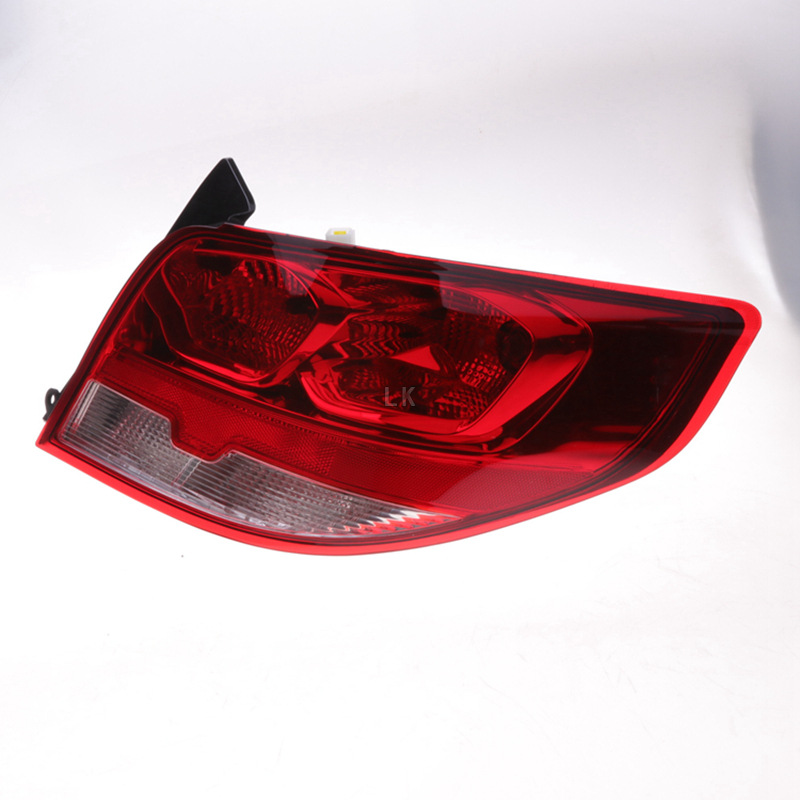 Suitable for Chevrolet 10-14 Sail rear tail light assembly 15-18 new Sail 3 brake light cover