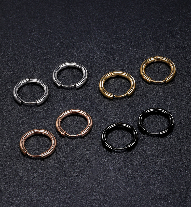 Pointed titanium steel lip stud product view