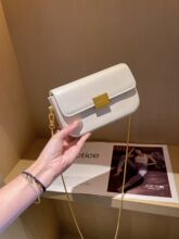 �߼���С�����߹��С����Ů2025�ļ��¿�s�������ӆμ�б���