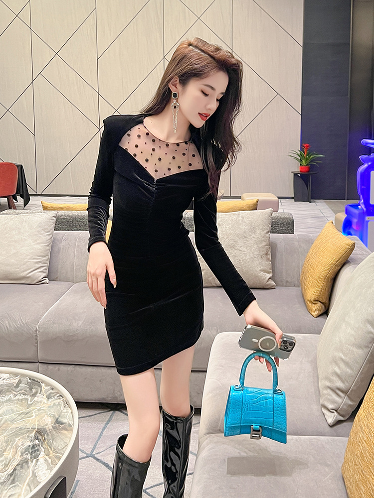 Đầm ôm body nữ chất nhung kết hợp lưới chấm bi — Màu đen