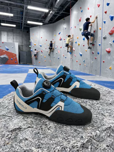 Cross-border rock climbing shoes for adults, indoor and outdoor bouldering climbing shoes, entry-level climbing shoes for men and women, specialized climbing shoes for rock climbing training