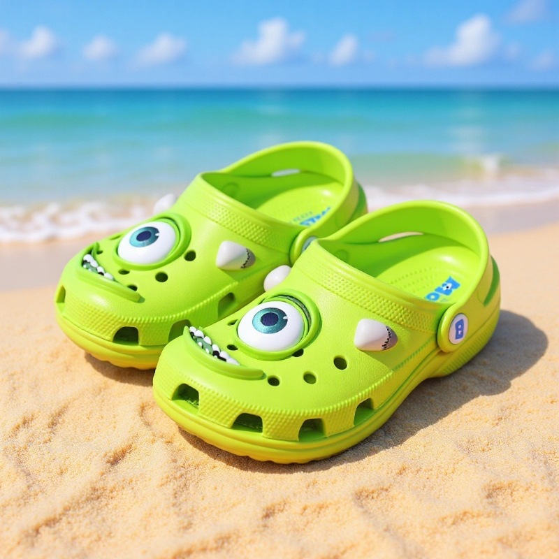 2025 New Monster Power Big-Eyed Character Children's Boys' and Girls' Clogs Beach Shoes Sandals Casual Breathable H